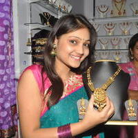 Priyanka Rao - Priyanka Rao Launches Silk of India Exhibition Photos | Picture 581374