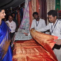 Governor wife Vimala Narasimhan launches silk mark expo photos | Picture 590319