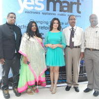 Kriti Kharbanda launches Yesmart at kompally photos | Picture 589910