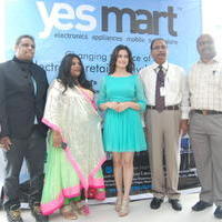 Kriti Kharbanda launches Yesmart at kompally photos | Picture 589911