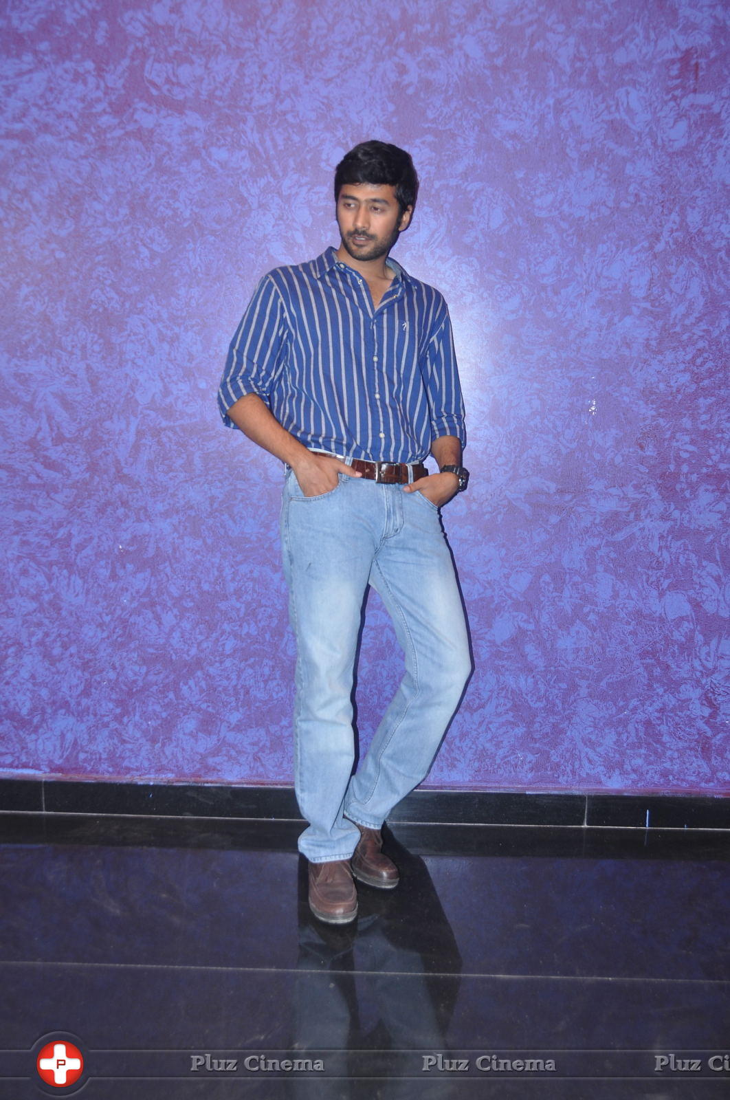 Rahul Ravindran at Hyderabad Movie Press Meet Photos | Picture 590253
