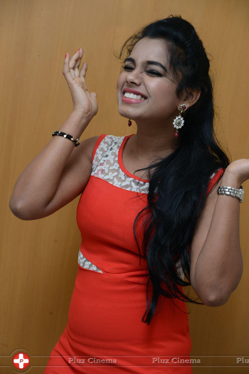 Naveena Jackson at Pallavi tho Charan Audio Launch Photos | Picture 917372