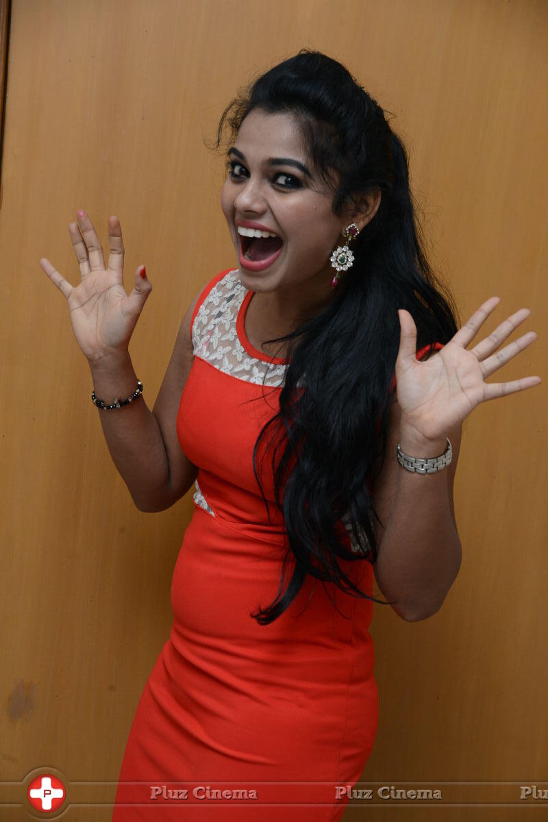 Naveena Jackson at Pallavi tho Charan Audio Launch Photos | Picture 917374