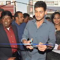 Mahesh Babu Launches Univercell Sync Mobile Store Photos | Picture 696524