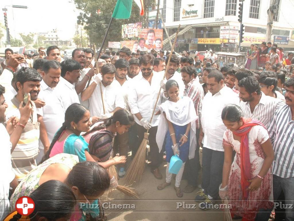 Nara Rohith Participates in Swachh Bharat Photos | Picture 856943