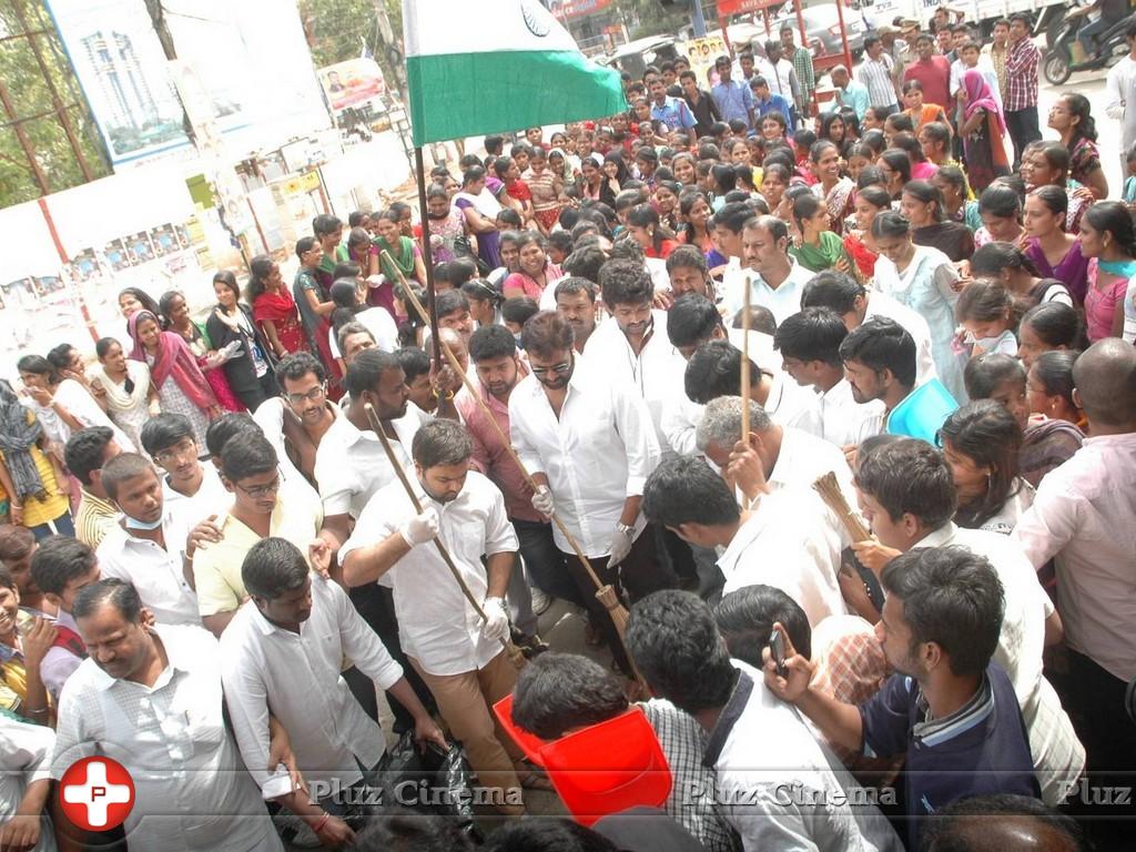 Nara Rohith Participates in Swachh Bharat Photos | Picture 856962