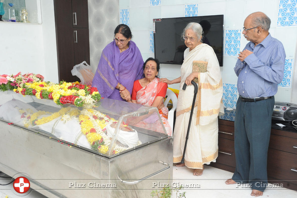 Vetran actress Jamuna Husband Ranga rao condolences Photos | Picture 866428