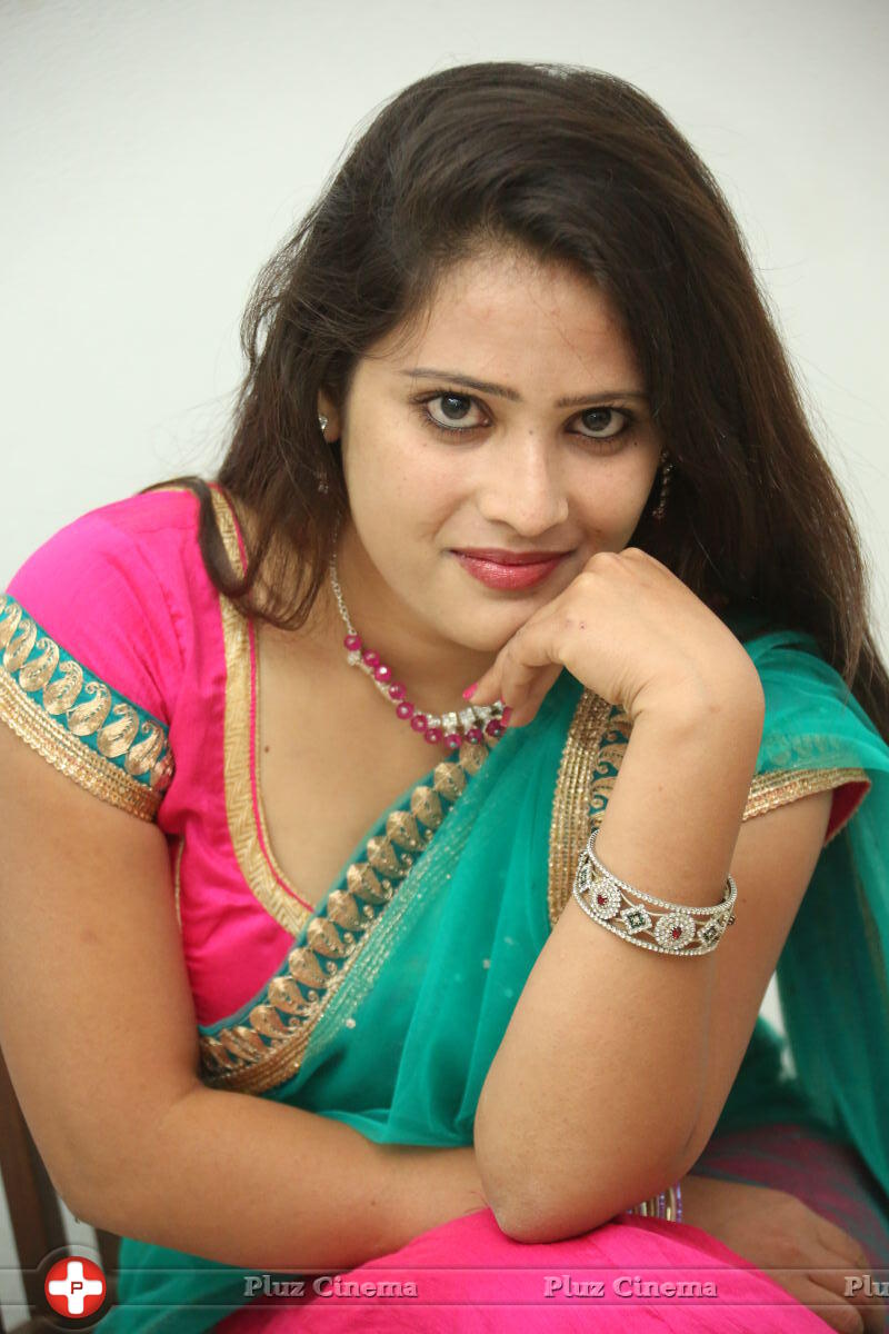 Anusha Hot at Eka Aata Naade Audio Launch Photos | Picture 879490