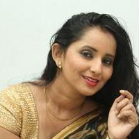 Ishika Singh New Photos | Picture 881438