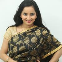 Ishika Singh New Photos | Picture 881439