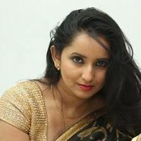 Ishika Singh New Photos | Picture 881484