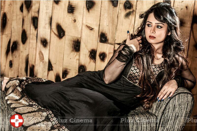 Actress Manisha Chatterjee Hot Photoshoot | Picture 846796