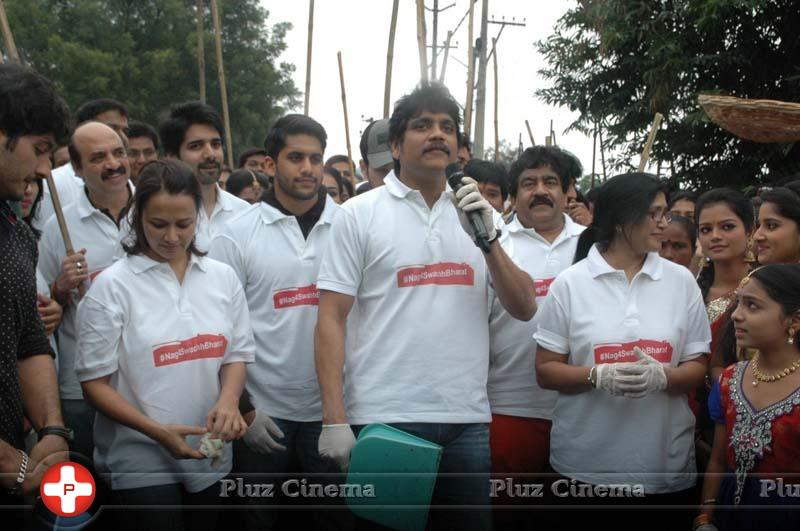 Nagarjuna Family Joins Swachh Bharat Photos | Picture 852326