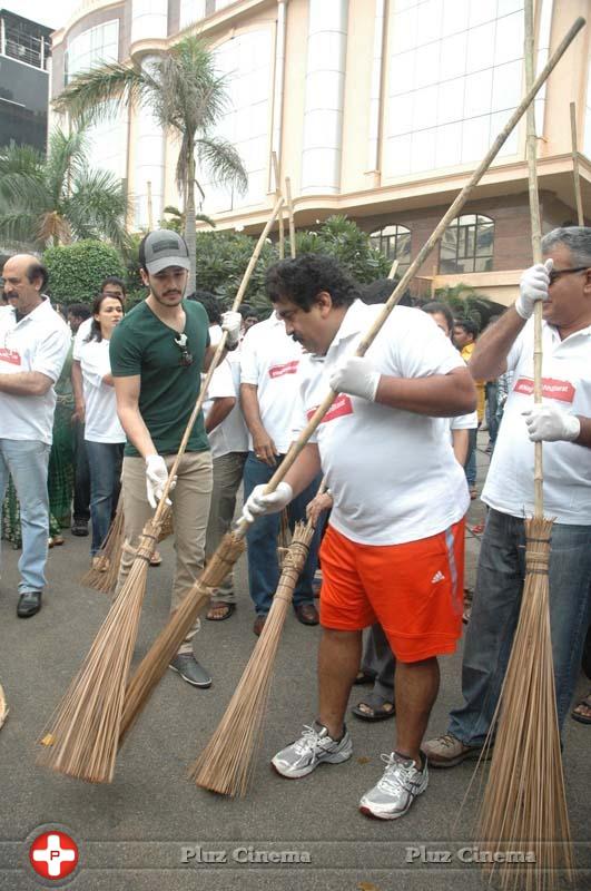 Nagarjuna Family Joins Swachh Bharat Photos | Picture 852361