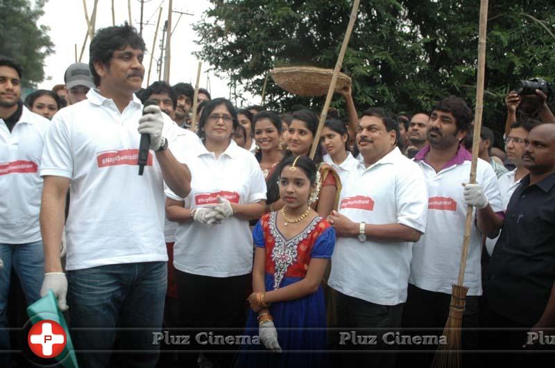 Nagarjuna Family Joins Swachh Bharat Photos | Picture 852382