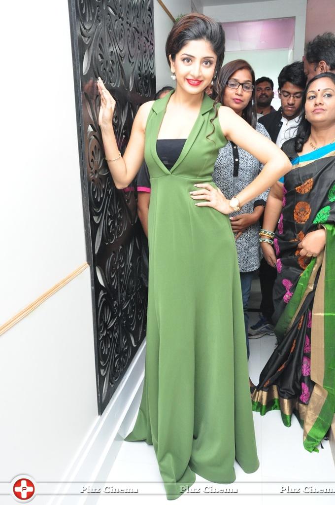 Poonam Kaur Launches Green Trends Salon Photos | Picture 1060941