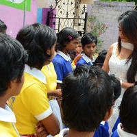 Manali Rathod celebrates her birthday with Orphanage Students Photos | Picture 1064243