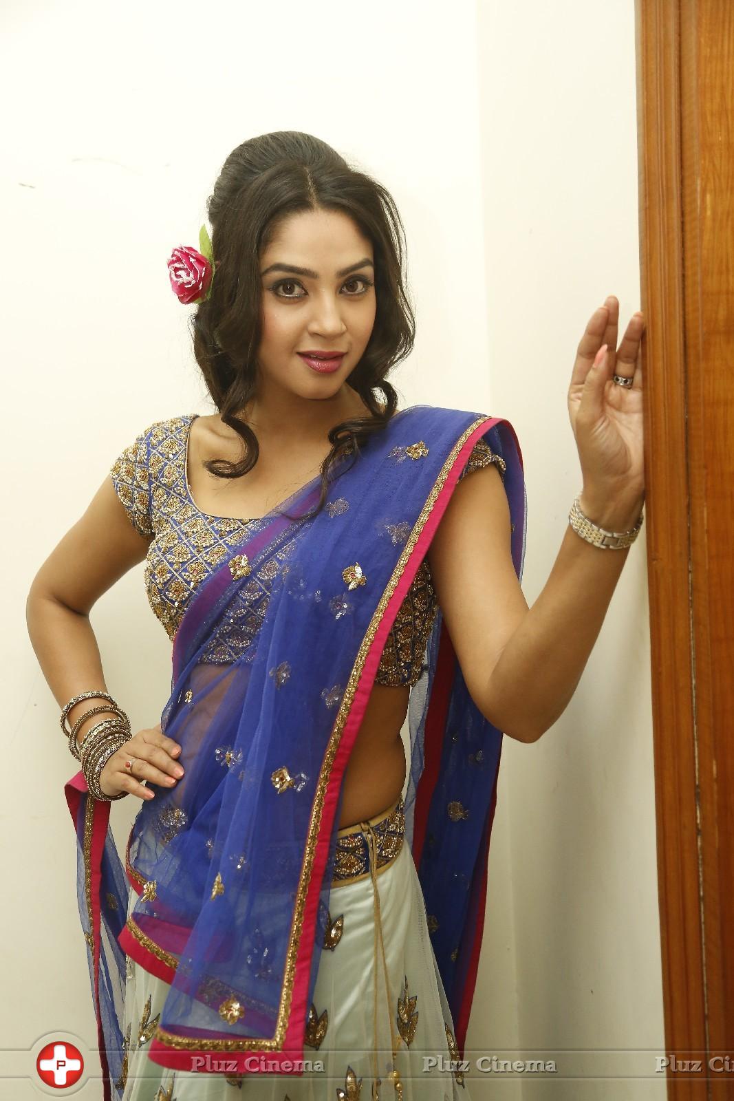 Angana Roy in Saree Latest Stills | Picture 1066697