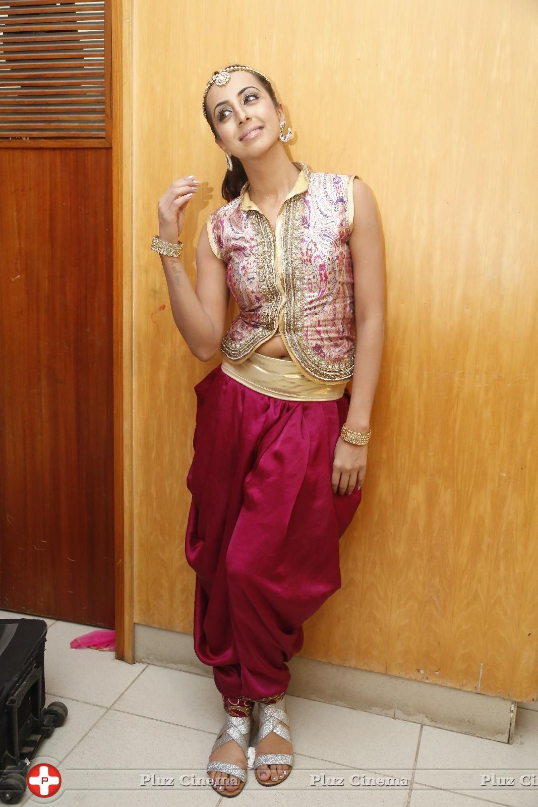 Sanjana Galrani Hot at TSR TV9 National Film Awards Backstage Photos | Picture 1068443