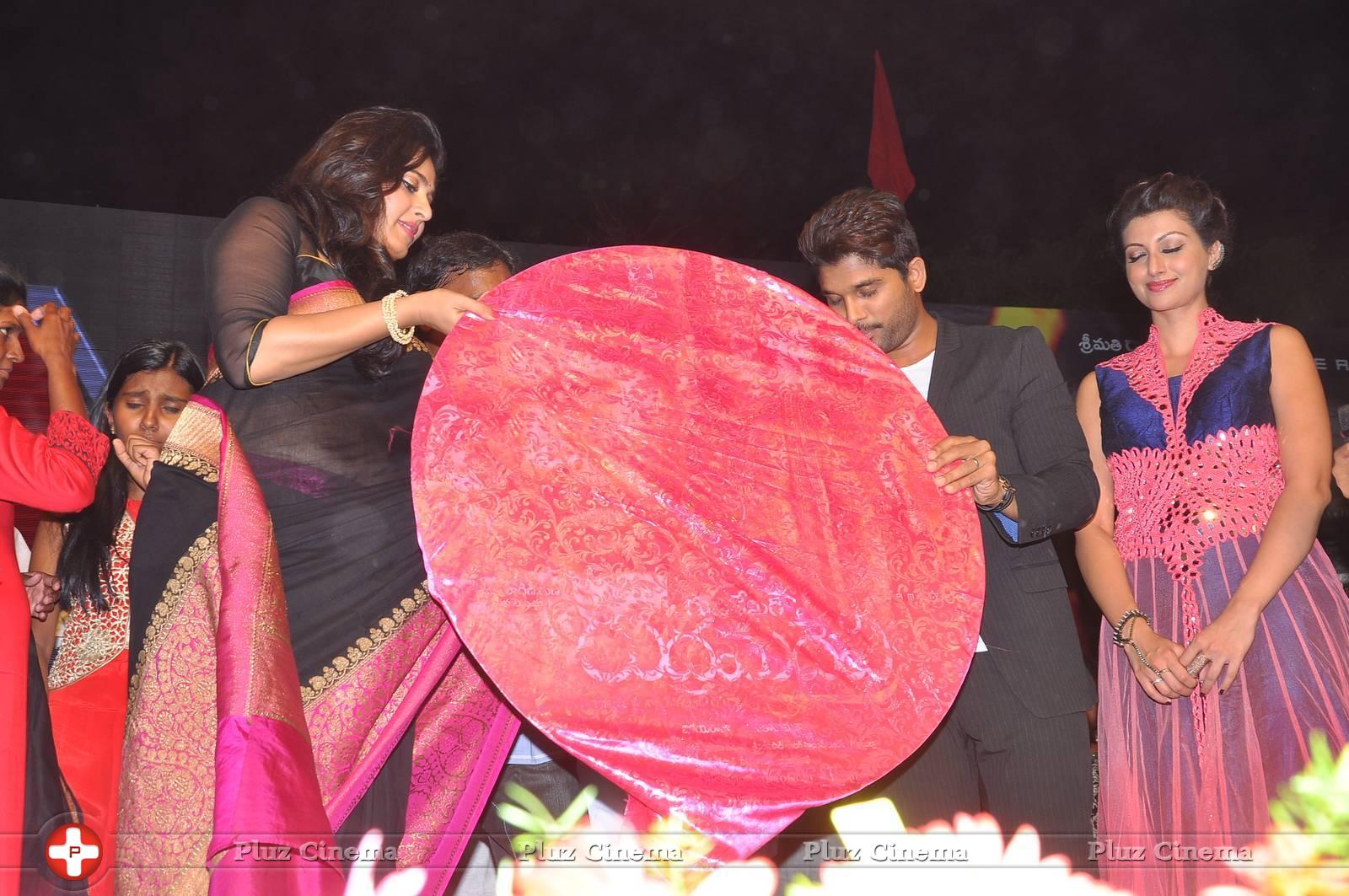 Rudhramadevi Audio Launch at Warangal Photos | Picture 999584