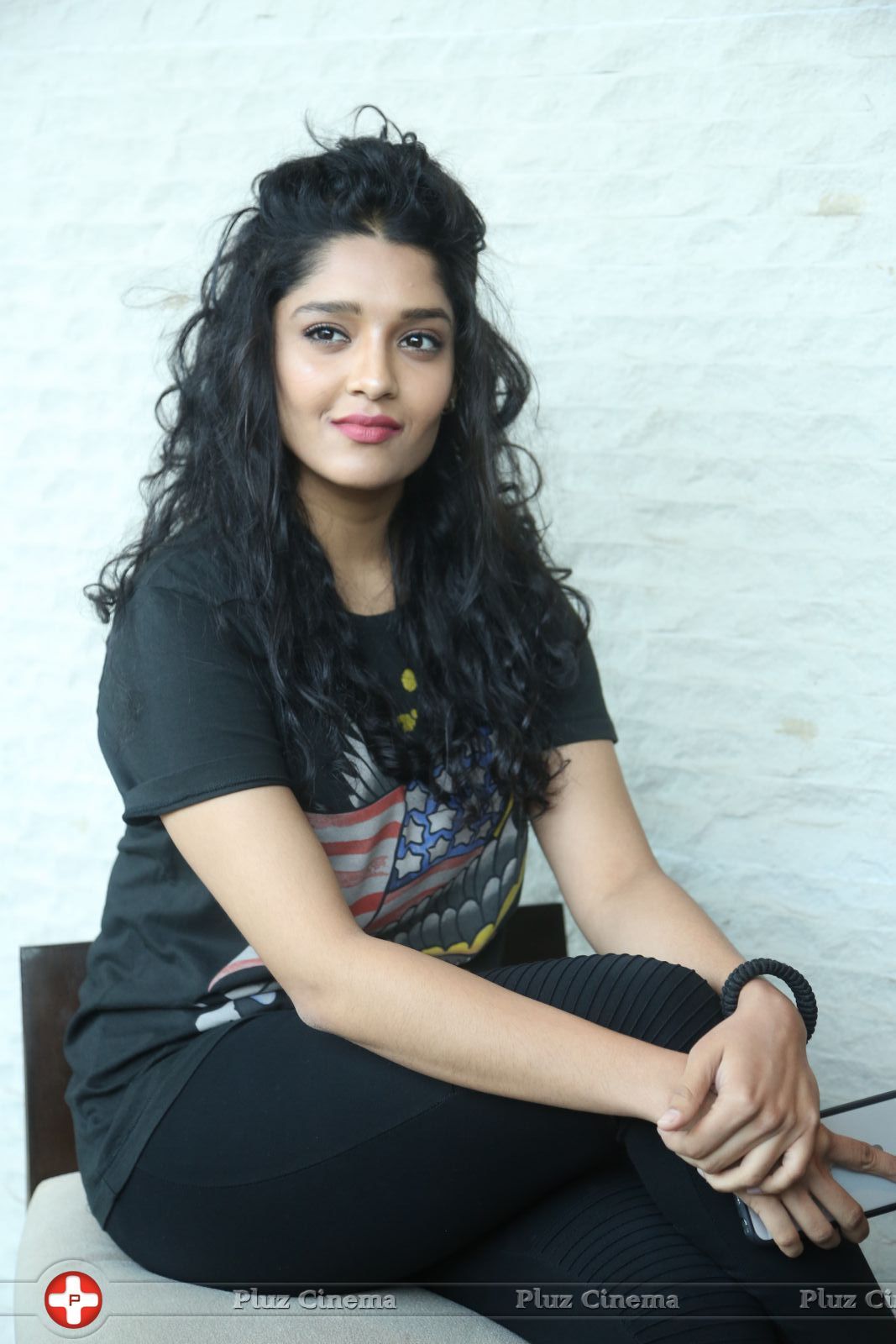 Ritika Singh at Shivalinga Movie Pressmeet Photos | Picture 1437522