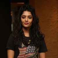 Ritika Singh at Shivalinga Movie Pressmeet Photos | Picture 1437499