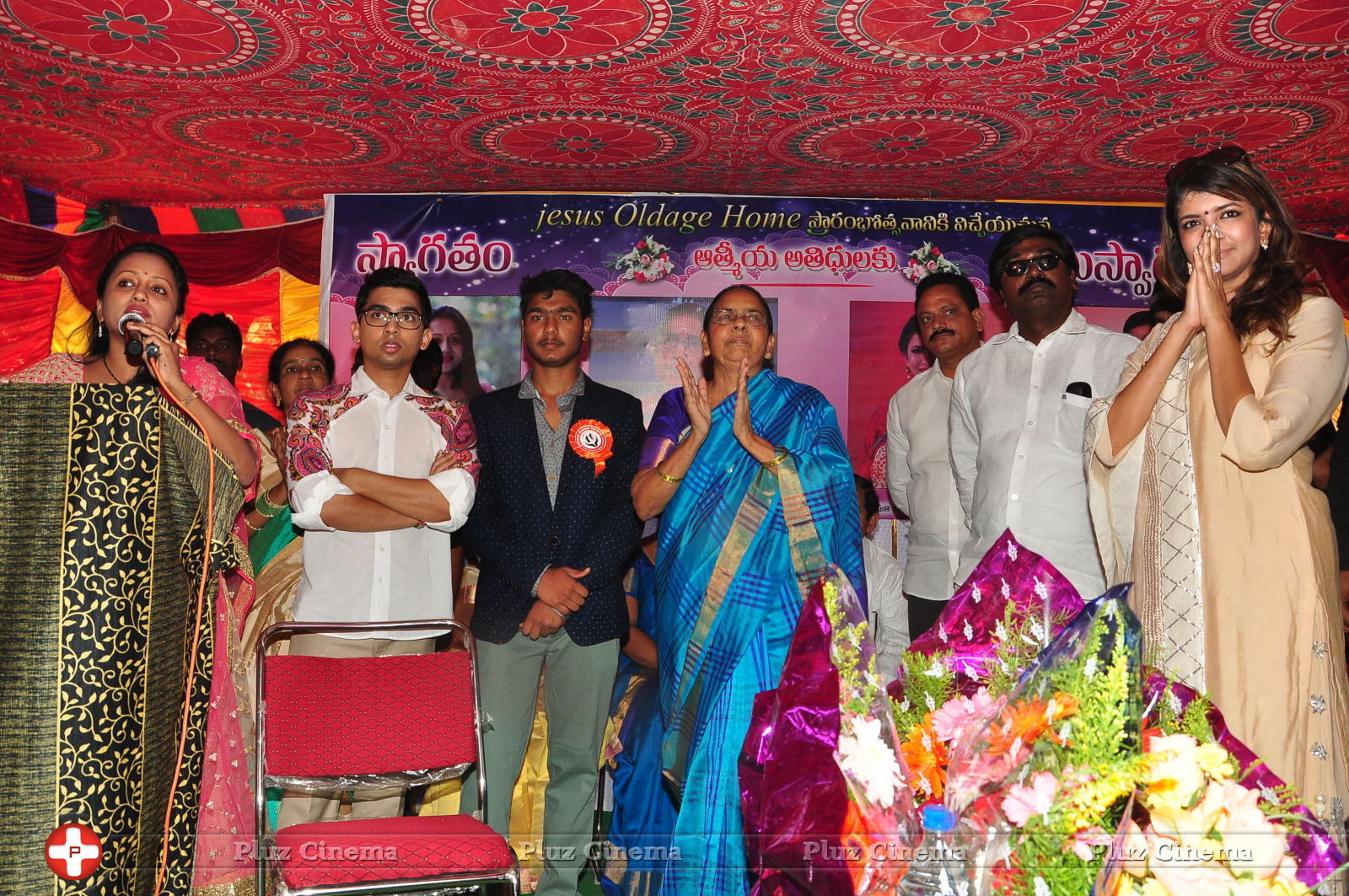 Lakshmi Manchu and Suma Kanakala Launches Jesus Old Age Home Photos | Picture 1439002