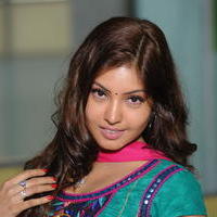 Komal Jha Latest Images | Picture 660165