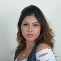 Komal Jha Latest Images | Picture 660196