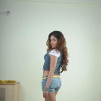 Komal Jha Latest Images | Picture 660214