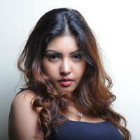 Komal Jha Latest Images | Picture 660218