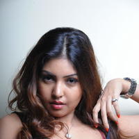 Komal Jha Latest Images | Picture 660221