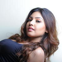 Komal Jha Latest Images | Picture 660223