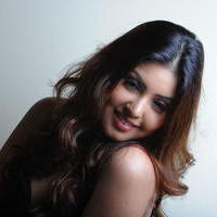 Komal Jha Latest Images | Picture 660228