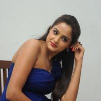 Asmita Sood Hot Photos at Aadu Magadura Bujji Platinum Disc Function | Picture 661292