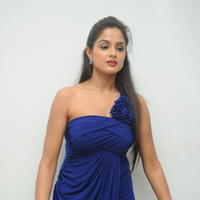 Asmita Sood Hot Photos at Aadu Magadura Bujji Platinum Disc Function | Picture 661309