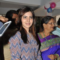 Samantha at Bellamkonda Suresh Birthday Celebrations 2013 Photos | Picture 662990