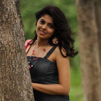 Shravya (Actress) - Sravya Latest Stills in Love You Bangaram Movie | Picture 664273