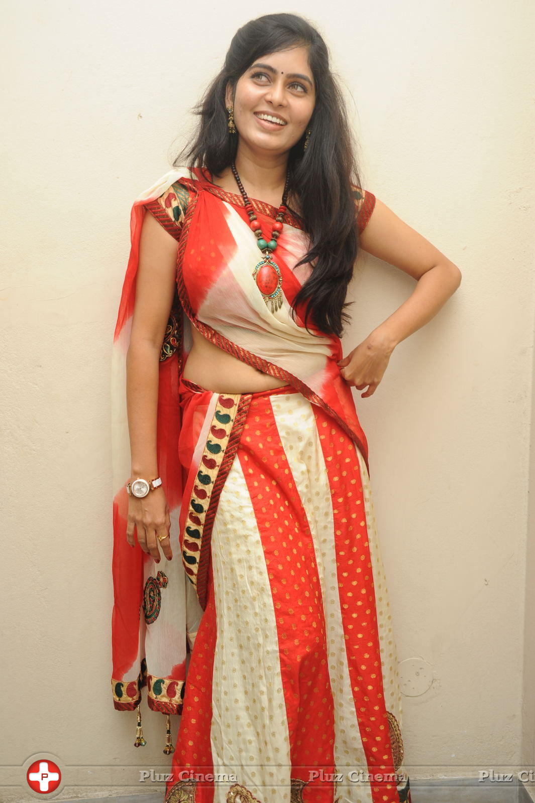 Madhumita at Cut Chesthe Movie Audio Launch Photos | Picture 666187
