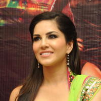 Sunny Leone Hot Photos at Jackpot Team Visits Kanishk Store | Picture 666940