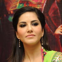 Sunny Leone Hot Photos at Jackpot Team Visits Kanishk Store | Picture 666960