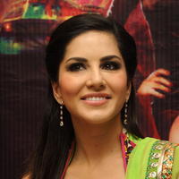 Sunny Leone Hot Photos at Jackpot Team Visits Kanishk Store | Picture 666980