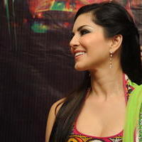 Sunny Leone Hot Photos at Jackpot Team Visits Kanishk Store | Picture 666984