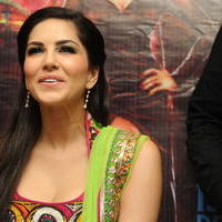 Sunny Leone Hot Photos at Jackpot Team Visits Kanishk Store | Picture 666991