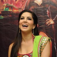 Sunny Leone Hot Photos at Jackpot Team Visits Kanishk Store | Picture 666864