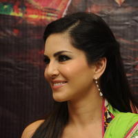 Sunny Leone Hot Photos at Jackpot Team Visits Kanishk Store | Picture 666867