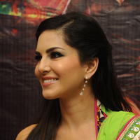 Sunny Leone Hot Photos at Jackpot Team Visits Kanishk Store | Picture 666868