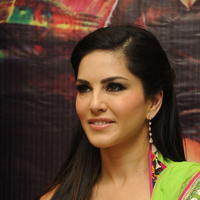 Sunny Leone Hot Photos at Jackpot Team Visits Kanishk Store | Picture 666871