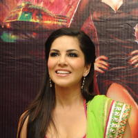 Sunny Leone Hot Photos at Jackpot Team Visits Kanishk Store | Picture 666874