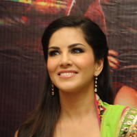 Sunny Leone Hot Photos at Jackpot Team Visits Kanishk Store | Picture 666891